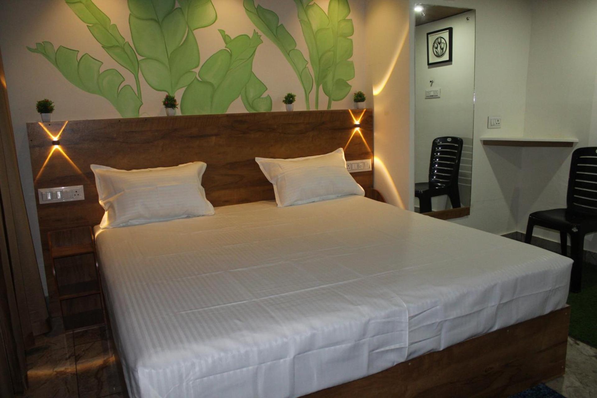 Wood Castle Munnar Guest House ภายนอก รูปภาพ