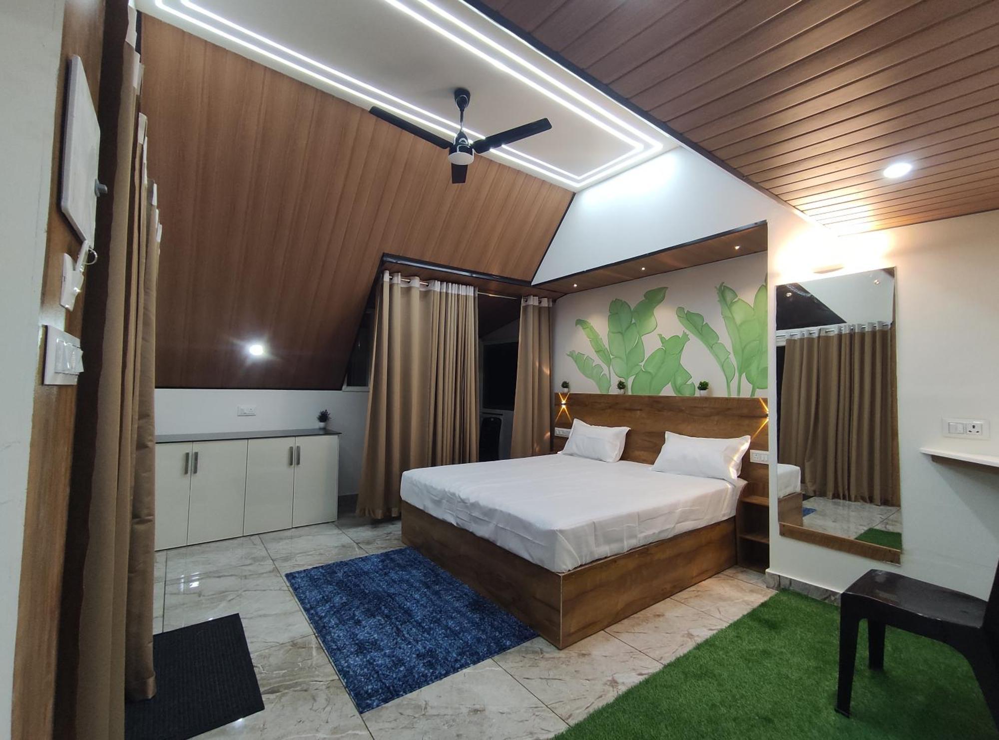 Wood Castle Munnar Guest House ภายนอก รูปภาพ